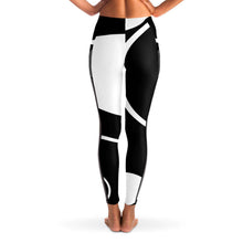 Load image into Gallery viewer, Activewear, leggings, yoga pants, yoga leggings, exercise leggings, pockets leggings, pocket leggings
