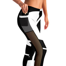 Load image into Gallery viewer, Activewear, leggings, yoga pants, yoga leggings, exercise leggings, pockets leggings, pocket leggings