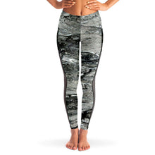 Load image into Gallery viewer, Activewear, leggings, yoga pants, yoga leggings, exercise leggings, pockets leggings, pocket leggings