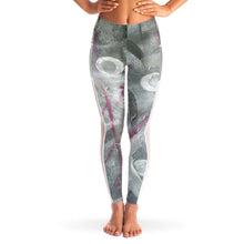 Load image into Gallery viewer, Activewear, leggings, yoga pants, yoga leggings, exercise leggings, pockets leggings, pocket leggings